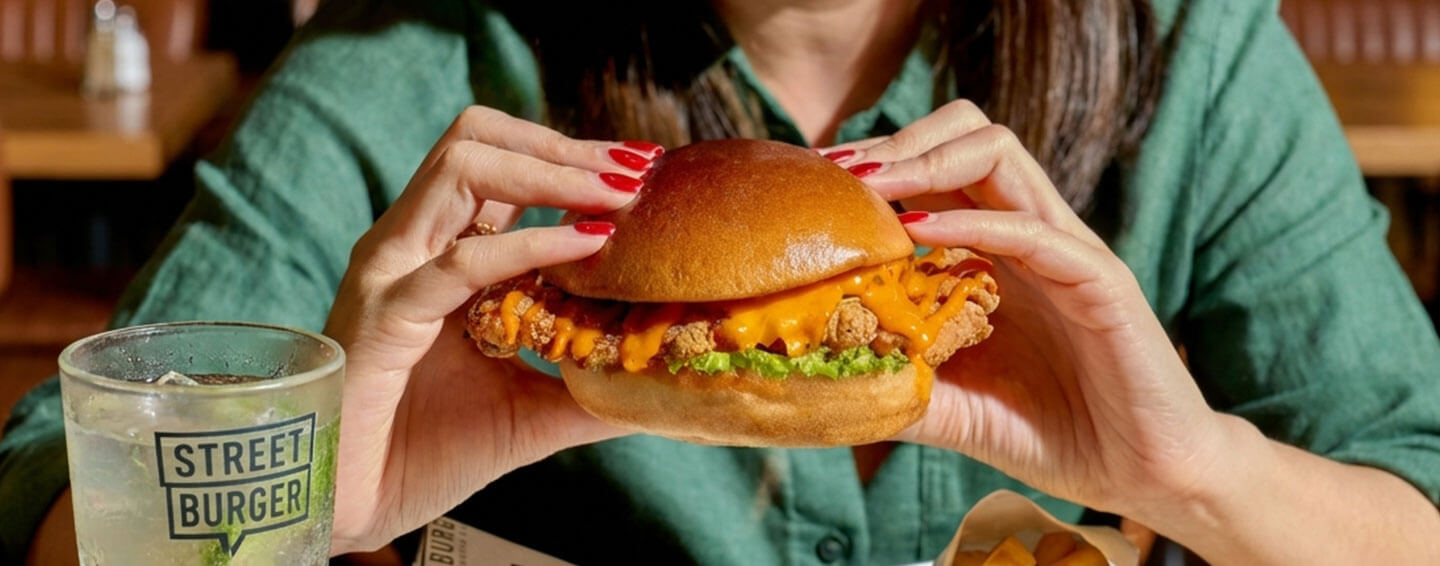 Gordon Ramsay Street Burger Sandwich